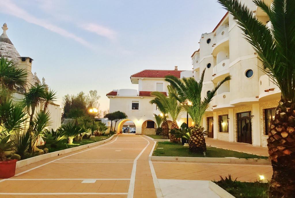 Hotel Residence Il Gabbiano Ciro Marina Exterior photo