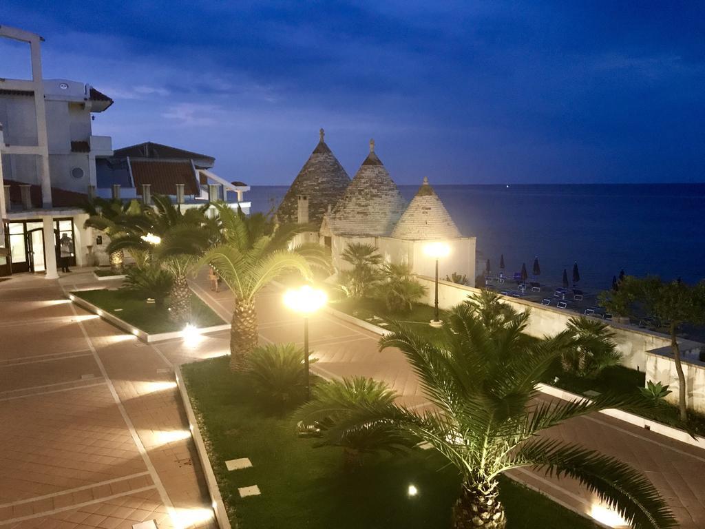 Hotel Residence Il Gabbiano Ciro Marina Exterior photo